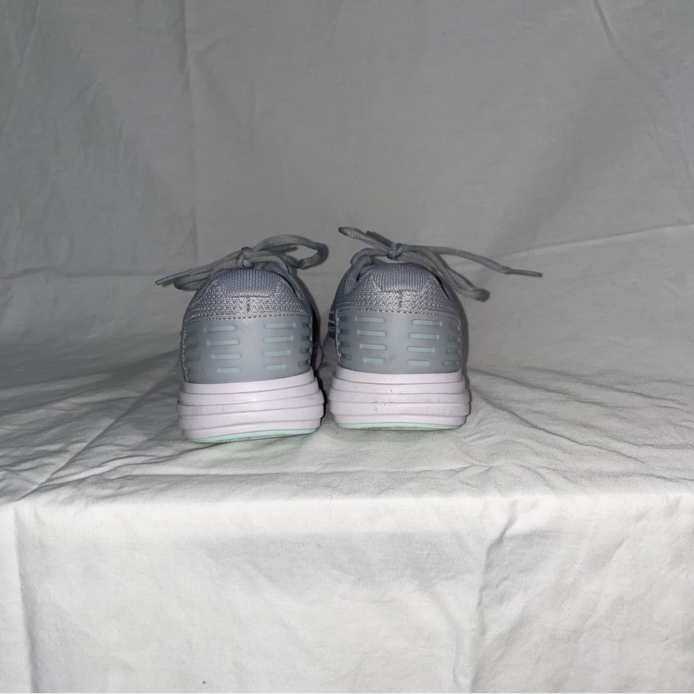 UnderArmour | Grey Running Shoe - Size W6.5 - Picture 4 of 5